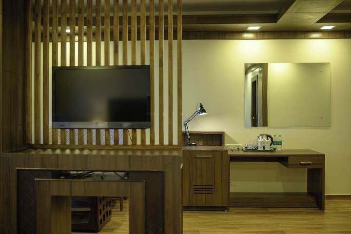 Room 42 of 81