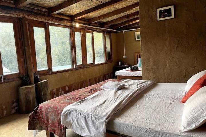Room 7 of 70