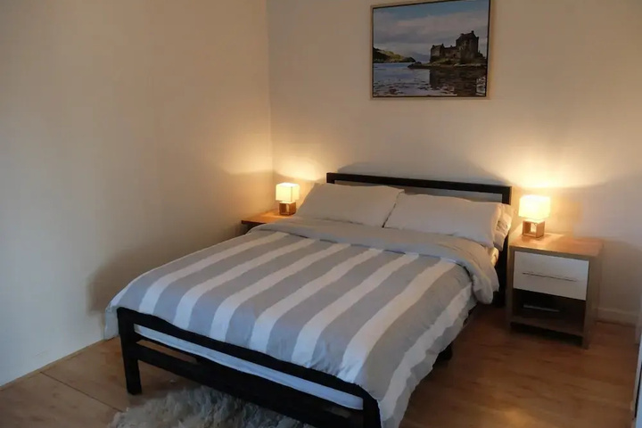 Room 2 of 14