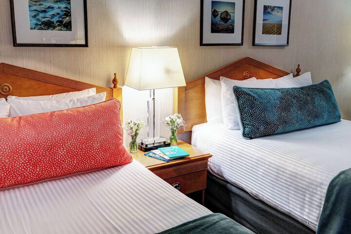 2 Double Beds (2 of 14)