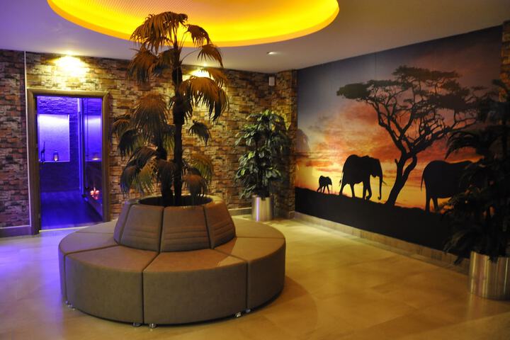 Hotel Lobby