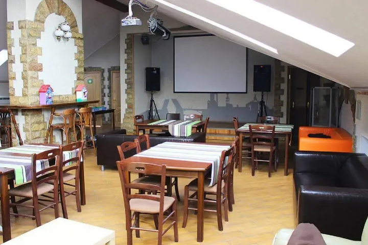 restaurant