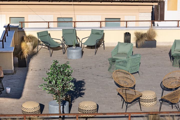 Terrace/Patio 96 of 104