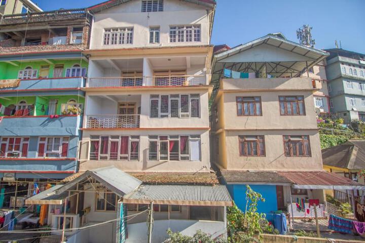 Hotel O Nourpem Residency