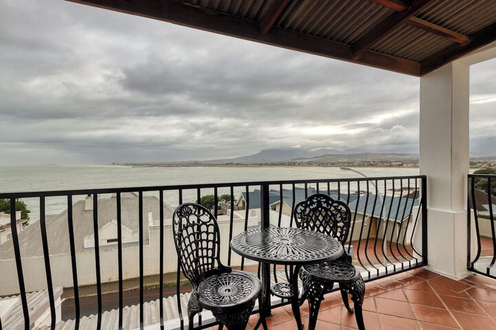 Terrace/Patio 28 of 64