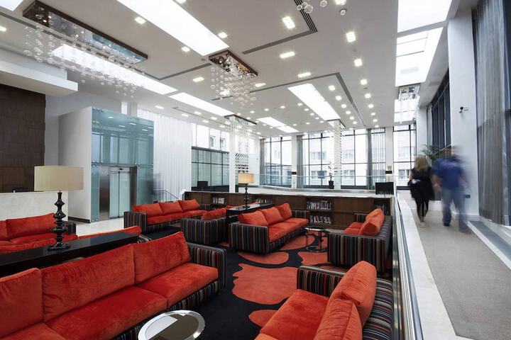 Guest Lobby