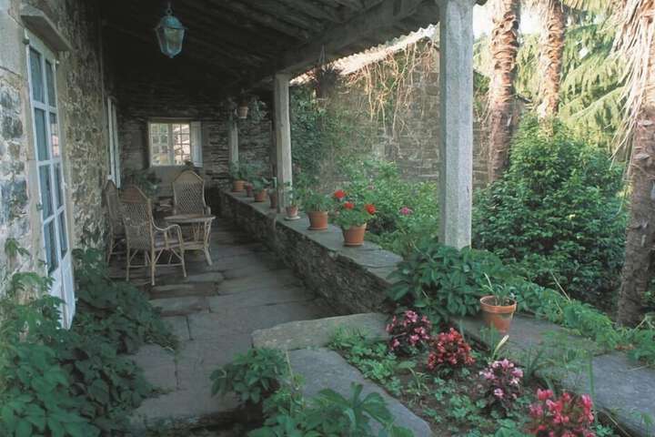 Room 2 of 20