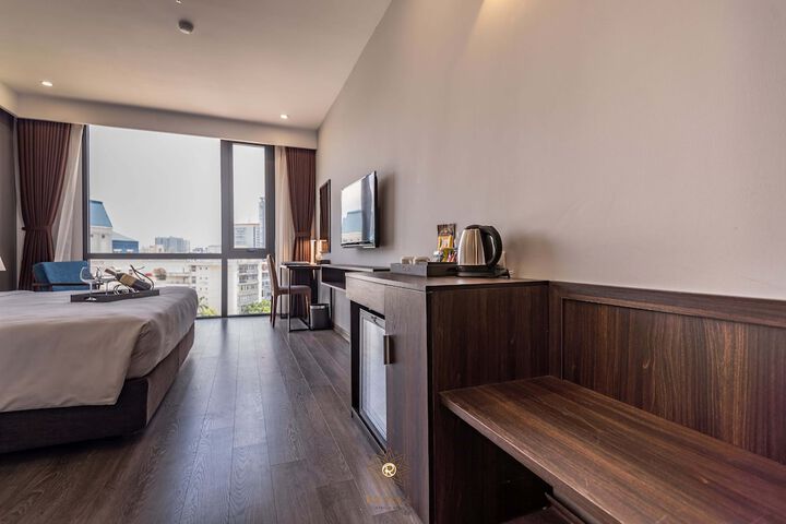Room 20 of 100
