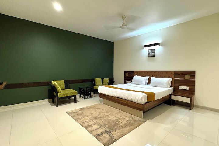 Room 30 of 86