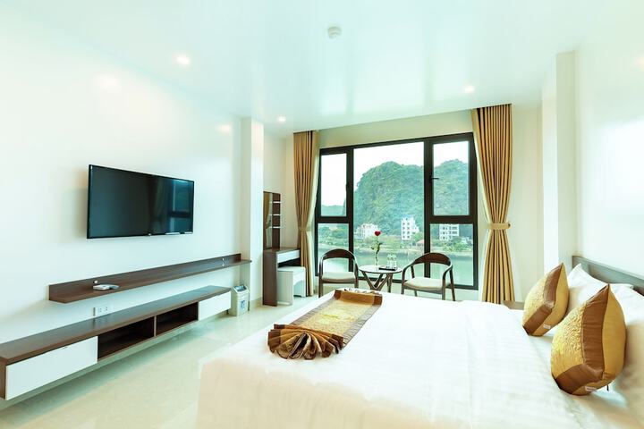 Room 14 of 73