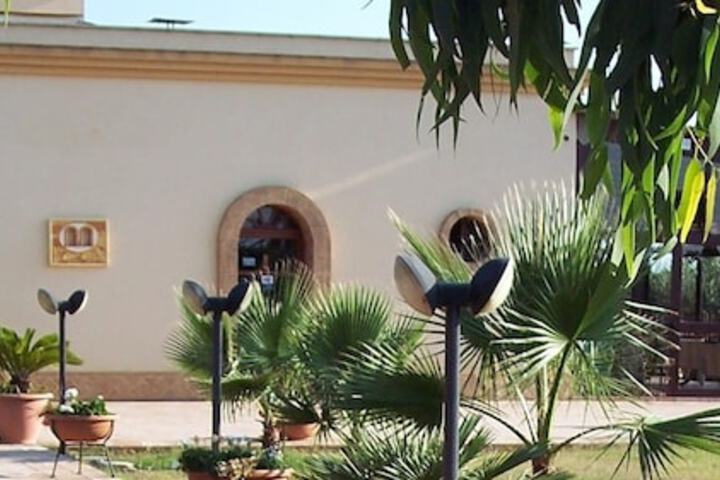 Hotel 18 of 25