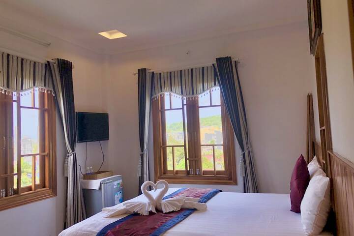 Room 14 of 74