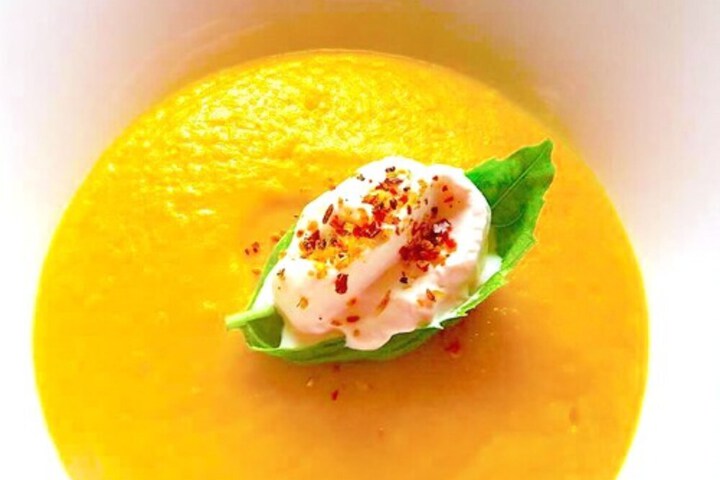Dining 66 of 107