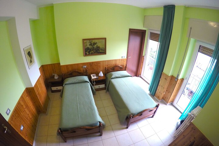 Room 39 of 63