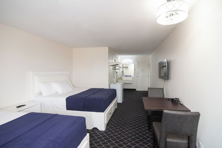 Room 46 of 81