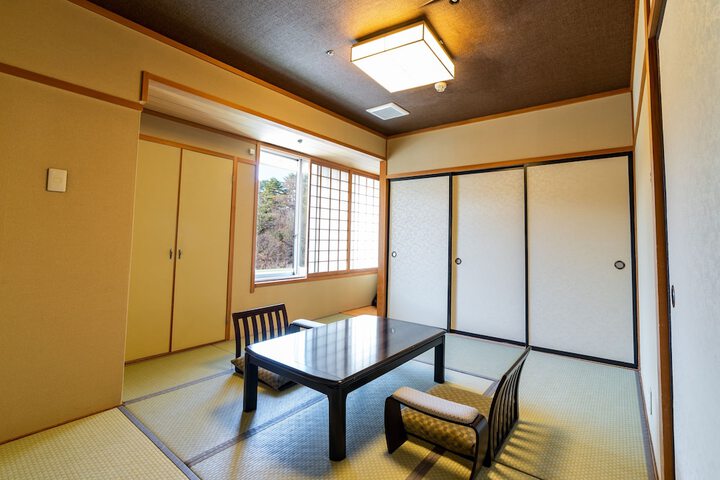 Room 7 of 45