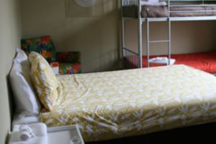 Room 12 of 19