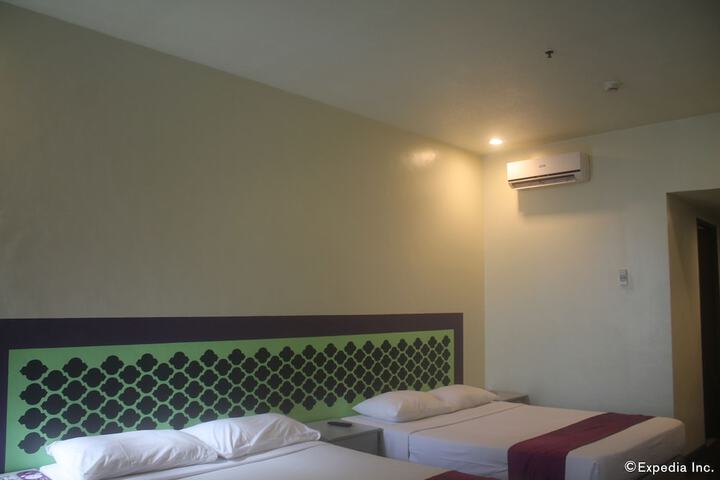 Room 19 of 43