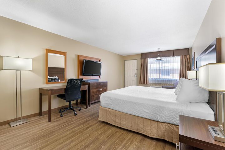 Room 7 of 37