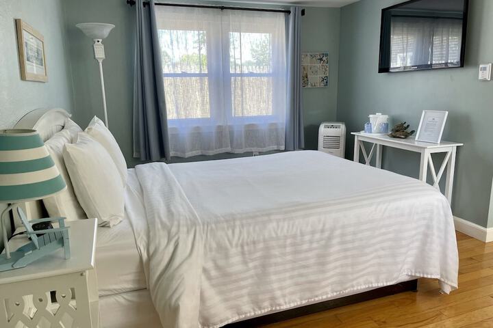 Room 12 of 101