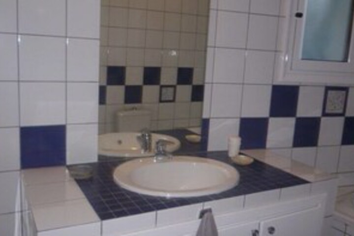 Room 5 of 23