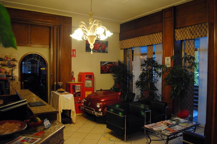 Hotel 4 of 36