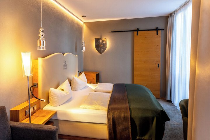 Room 86 of 146