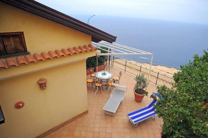 Terrace/Patio 21 of 36