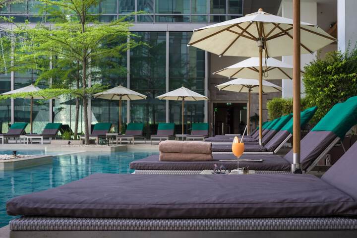 Sundeck 151 of 164