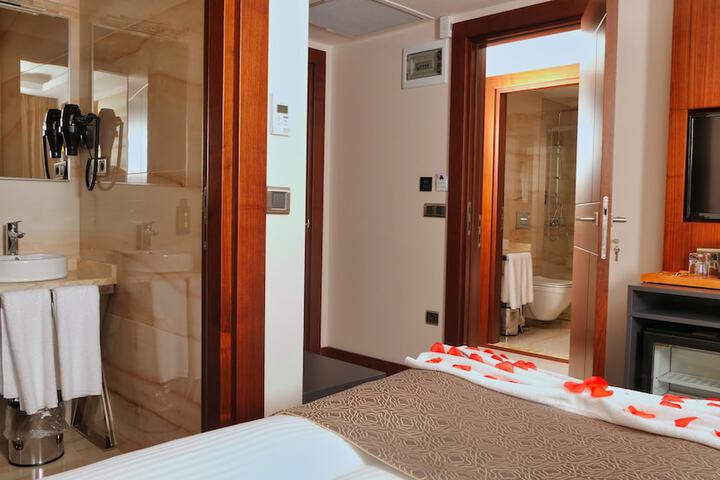 Room 20 of 73