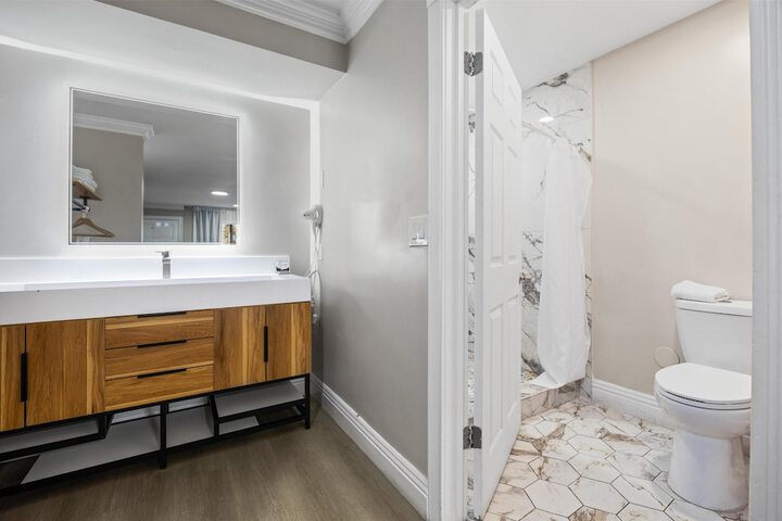 Room 35 of 50