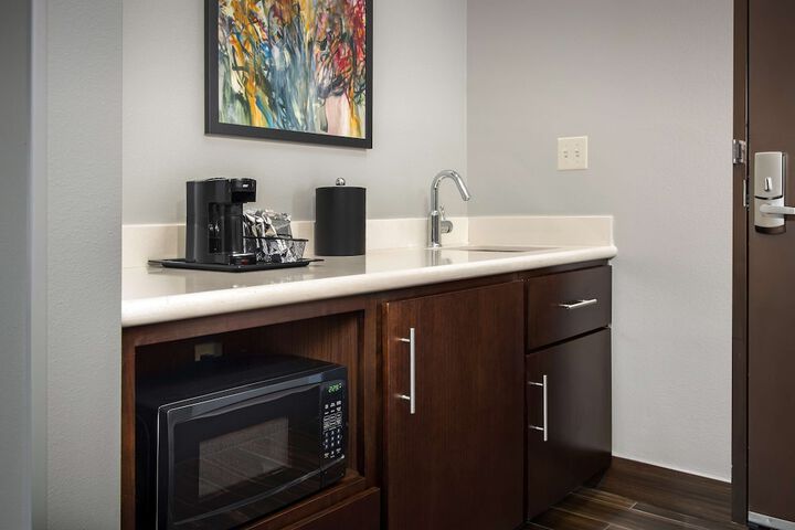 Private kitchenette