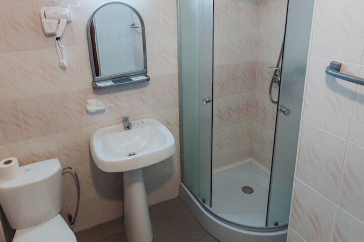 Room 25 of 44