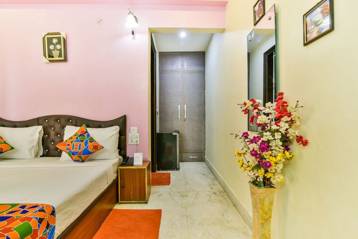 Room 5 of 23