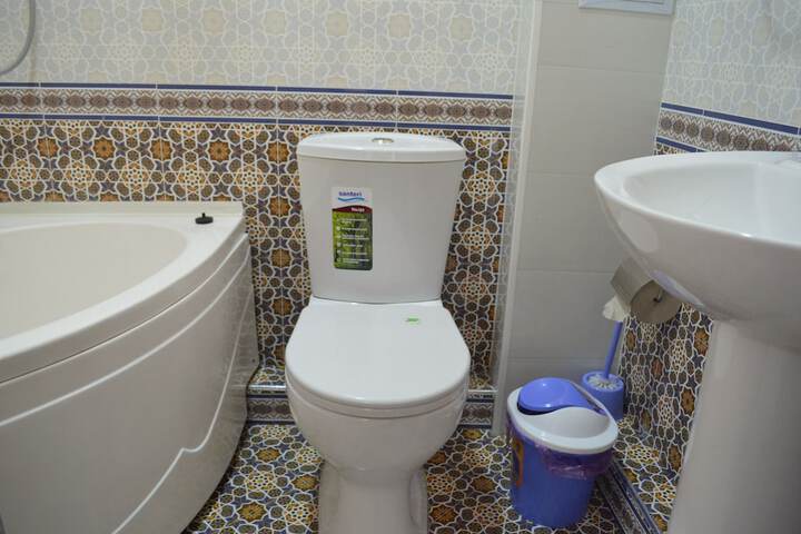 Room 15 of 23