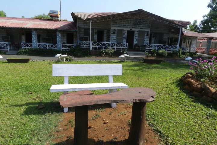Hotel Sawai Mansing Hill Resort