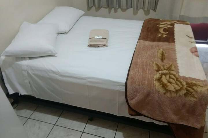 Room 8 of 10