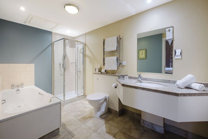 Clean Restrooms