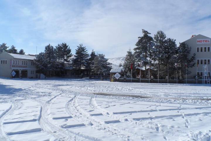 Property Grounds 28 of 44