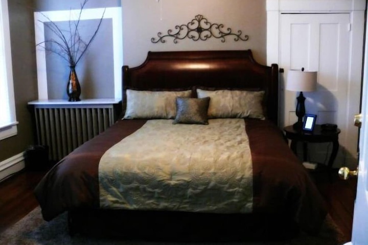 Room 10 of 23