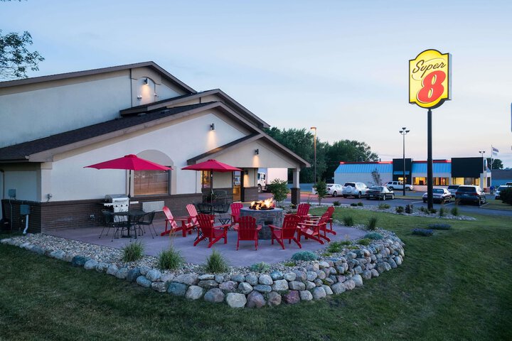 BBQ/picnic area