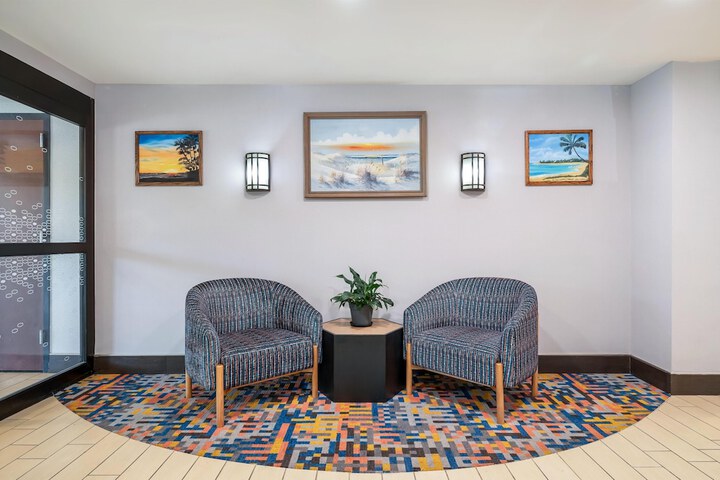 Guest Lobby