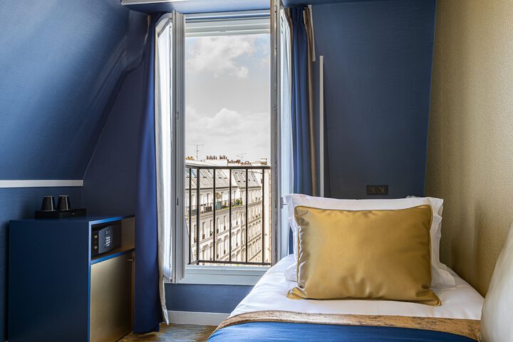 Room 19 of 31