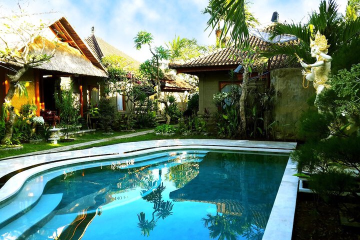 Pool 54 of 79
