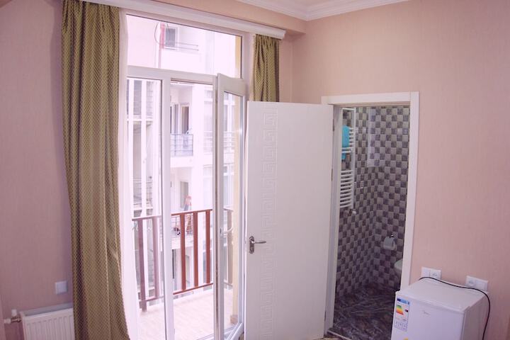 Room 25 of 50