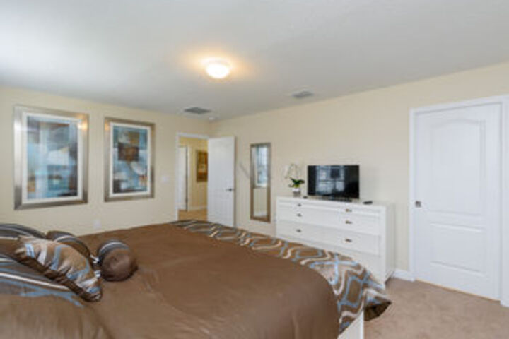 Room 291 of 687