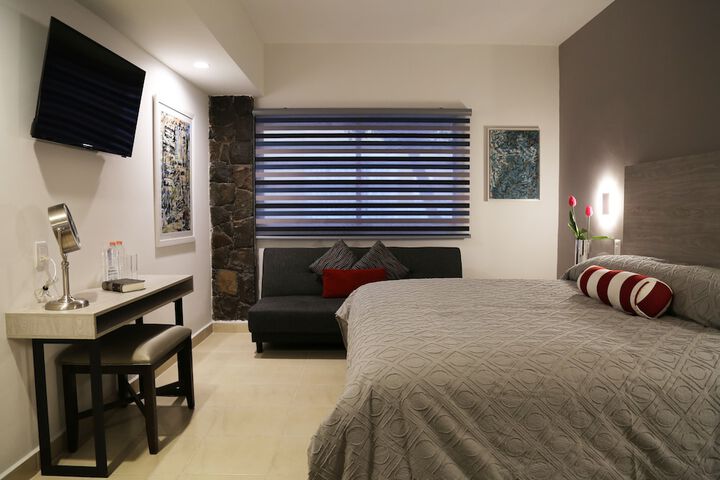 Room 14 of 53