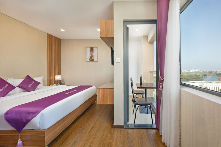 Room 22 of 40