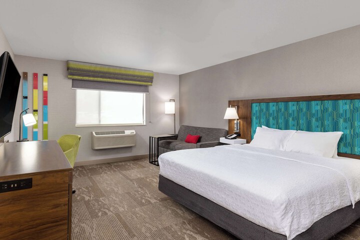 Room 111 of 261