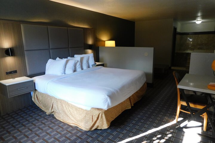 Standard | King Bed (42 of 64)